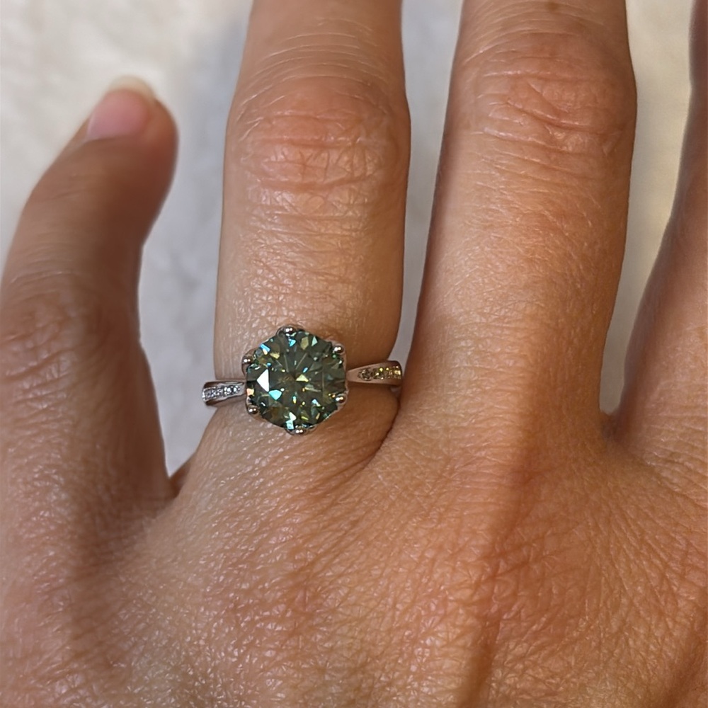 NEW 3 CT 9mm Green Blue Moissanite Diamond Ring 925 Sterling Silver - Picture 3 of 8